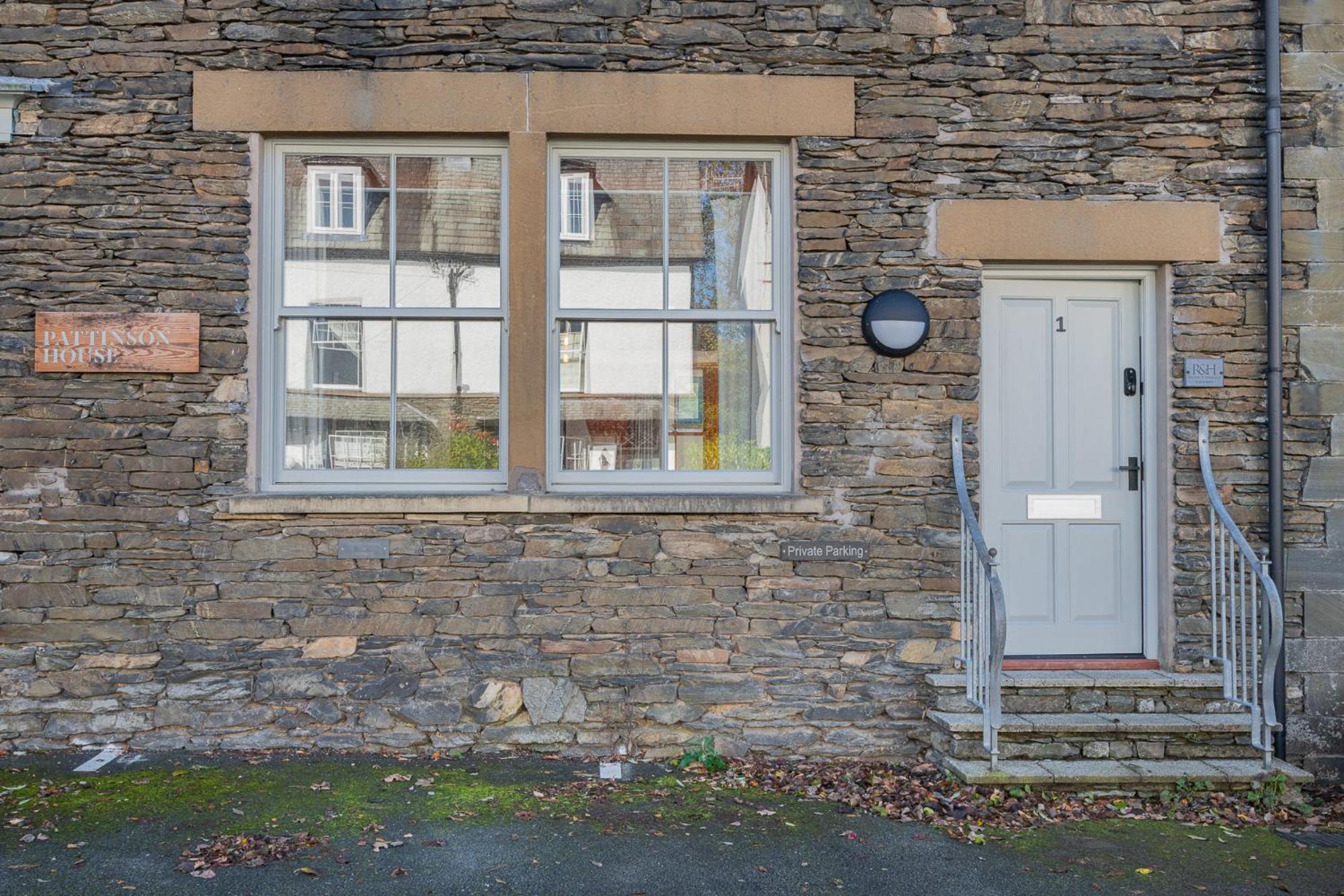Esperance - Brand New Luxury Studio With Parking Bowness-on-Windermere Dış mekan fotoğraf